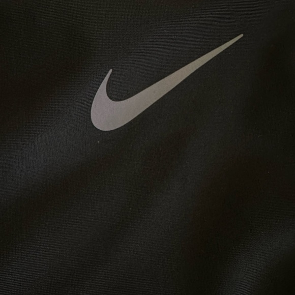 Nike Reflective 7/8 Leggings - Picture 4 of 4